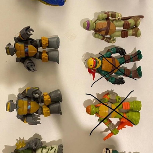 Teenage Mutant Ninja Turtles 8 figures used