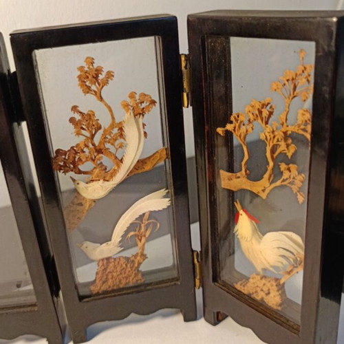 Chinese decorative items used, pack