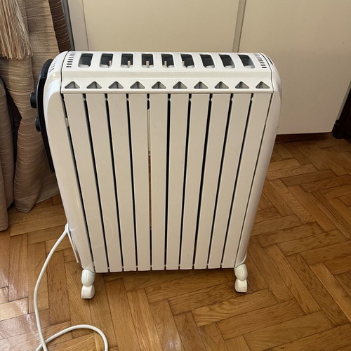 Oil radiator used in excellent condition