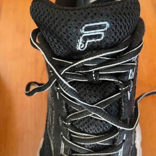 Fila sneakers size 44 like new, black