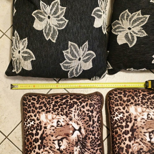 Decorative pillows used, set of 7 pieces