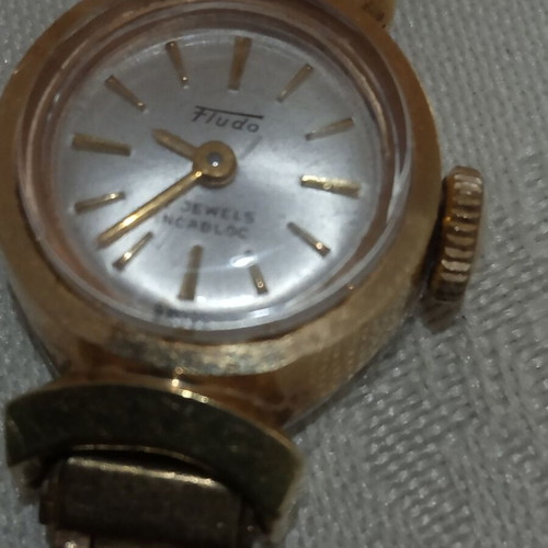 Fludo wristwatch used, women's, wind-up, gold color, steel 1000