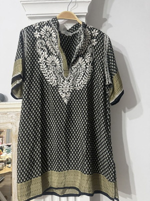 Ble Resort Collection short-sleeve blouse with embroidery, black