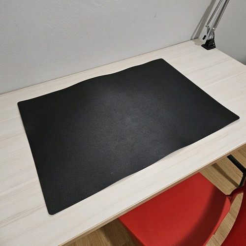 Desk mat used, black