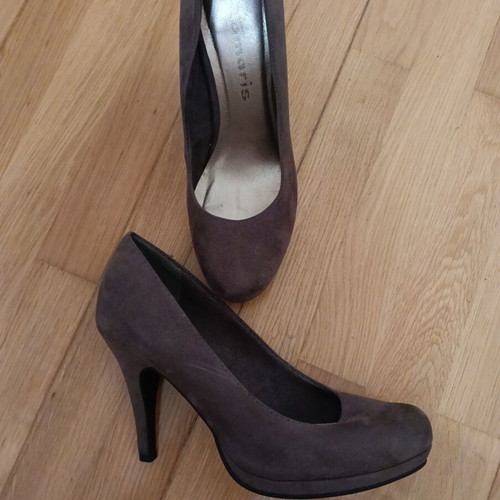 Tamaris suede pumps size 38 brown new
