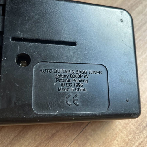 Auto Guitar & Bass Tuner used