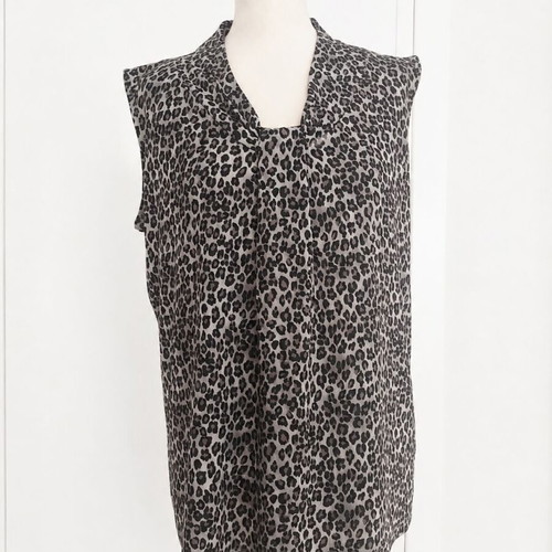 Dana Buchman Animal Print Sleeveless Top gray and black size L like new