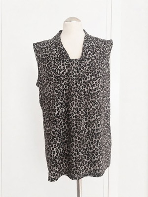 Dana Buchman Animal Print Sleeveless Top gray and black size L like new