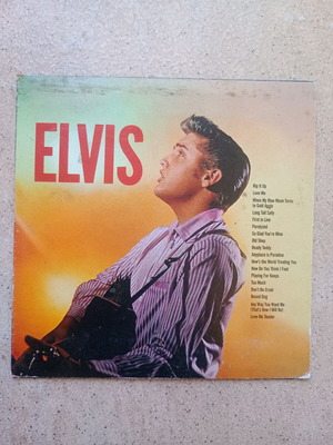 Elvis CD used, in paper sleeve