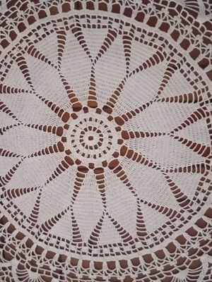 Crochet piece like new
