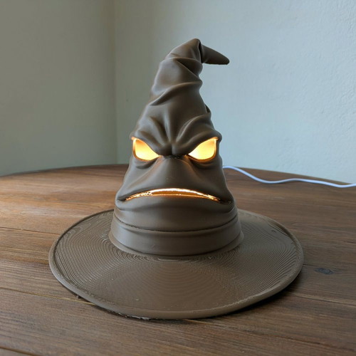 3D Harry Potter Sorting Hat lamp like new