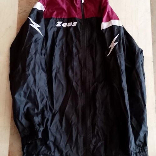 Zeus windbreaker jacket, size XL slim fit