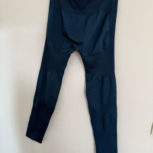 Thrivin leggings new X-Large blue and green