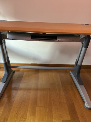 Computer desk like new