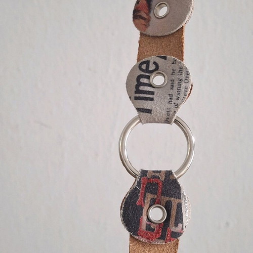 Vintage Y2K leather suede belt with silver accents like new, multicolor