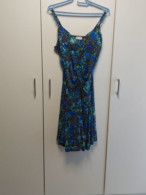 Women's summer dress L/XL like new, black and blue, padded bust