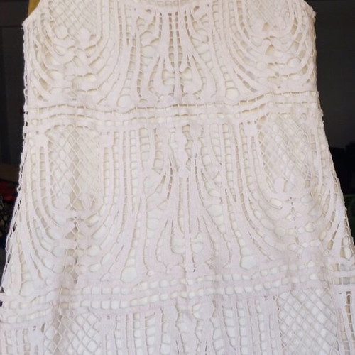 Vintage Love women's dress lace size 4 like new, cream color