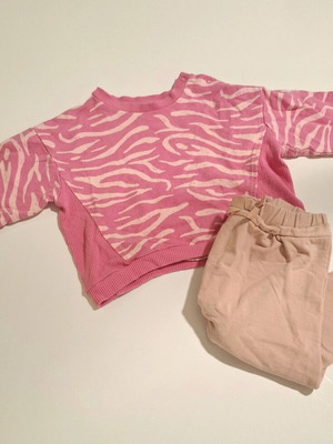 Sinsay sweater and Orchestra pants set for girl 9–12 months like new