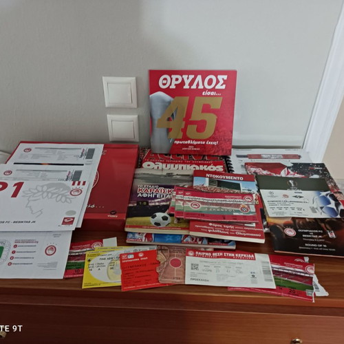 Olympiacos collection used with various items