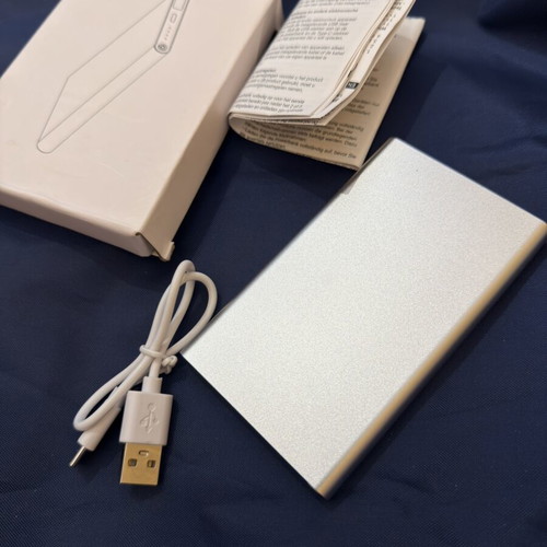 Power Bank 4000mAh new, silver matte aluminum with USB-A and Type-C