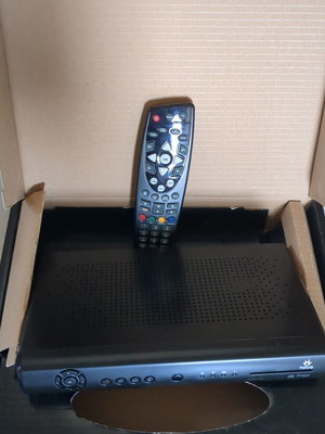 Δέκτης Nova HD 831 μεταχειρισμένος με τηλεχειριστήριο χωρίς τροφοδοτικό