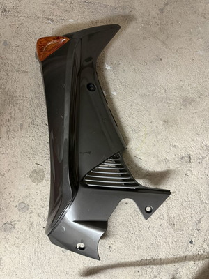 Right and left fairing for Honda Innova 125, used, genuine