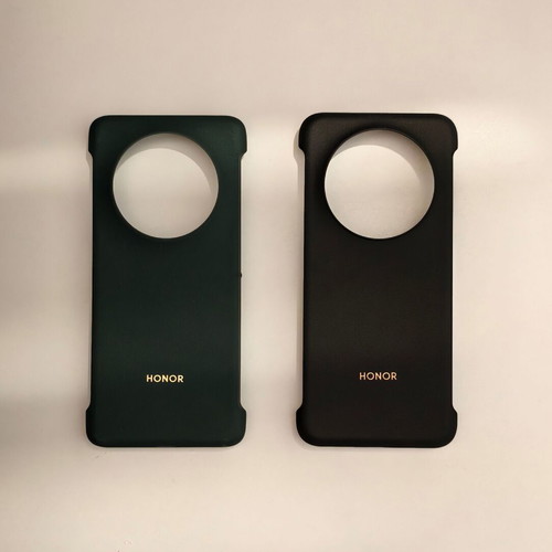 Honor Magic 5 Pro cases like new, pack of 2