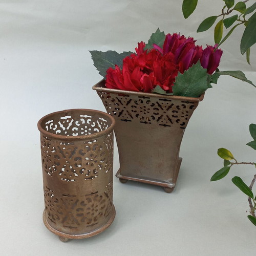 Decorative set Cache-pot and candle holder by Sia like new