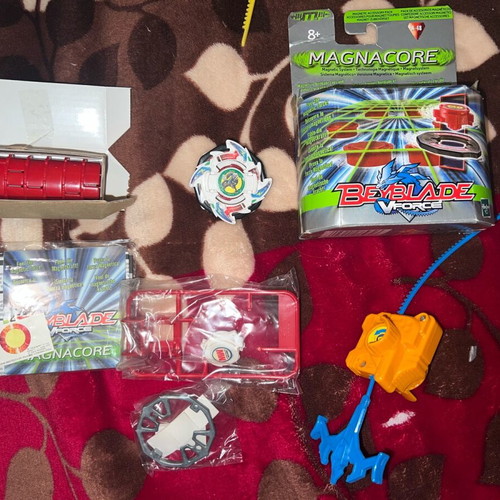 Beyblade Dragoon Takara edition used with magnets