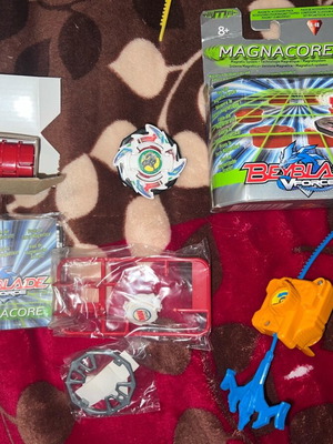 Beyblade Dragoon Takara edition used with magnets