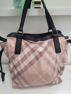 Burberry tote bag like new, pink nylon and leather