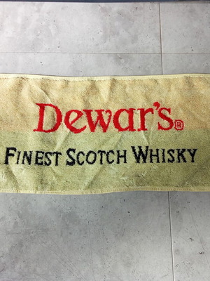 Рекламна кърпа Dewar's Finest Scotch Whisky от 1990-те употребявана
