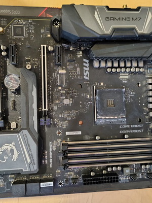 MSI X470 GAMING M7 AC μητρική πλακέτα μεταχειρισμένη, ελαττωματική για ανταλλακτικά