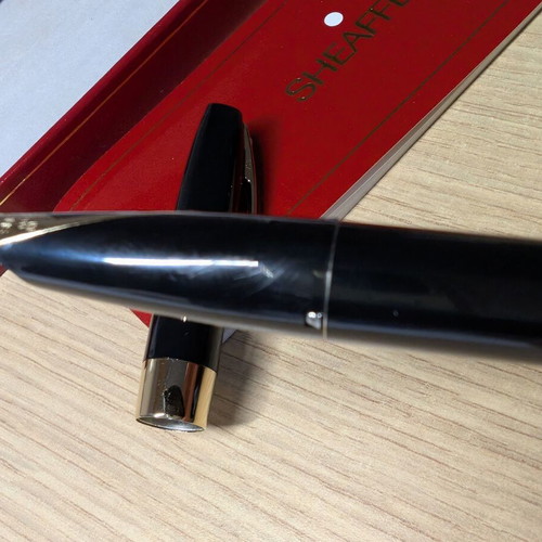 Sheaffer Imperial set pen (Fine) and black & gold pen like new