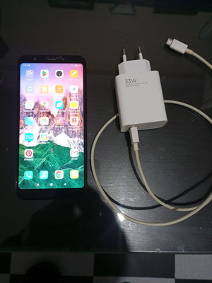 Κινητό Xiaomi Redmi 5 Plus μεταχειρισμένο, μαύρο