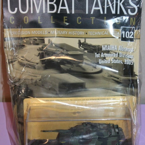 DeAgostini The Combat Tanks Collection #102 M1A1HA Abrams 1st Armoured Division Frankfurt 2005 new with magazine