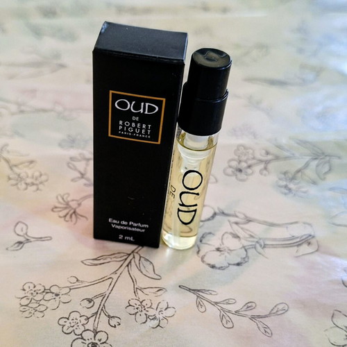 Robert Piguet Oud Eau de Parfum tester 2ml