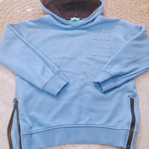 Benetton children's sweatshirt used, blue, size 6-7 years