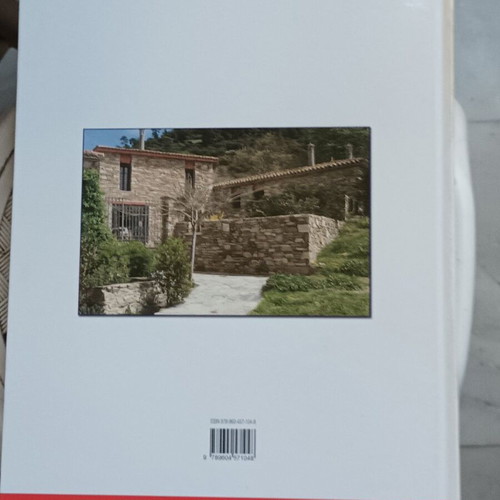 Modern Greek Architecture 3 Diatiritea book like new