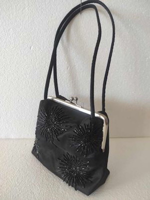 Vintage Shoulder Bag with Beaded Embroidery like new black