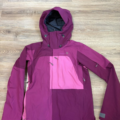 Norrona Narvik GoreTex 2L Insulated Jacket women's M like new, colorful