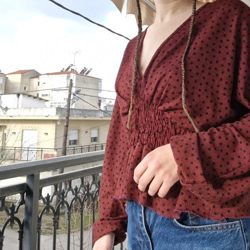 Burgundy blouse with black polka dot pattern Pink Woman like new, size XS