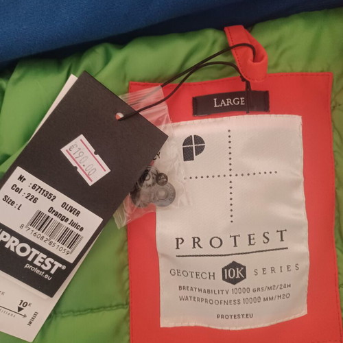 Protest ski jacket new, size L