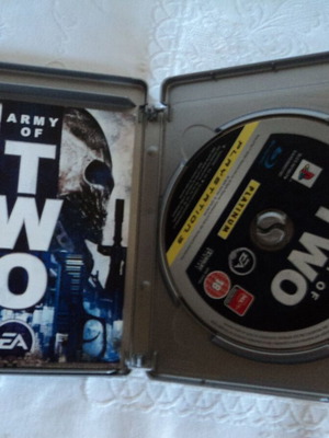Two παιχνίδι PS3 με φυλλάδιο