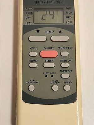 Midea air conditioner remote control used, Type R51M/E