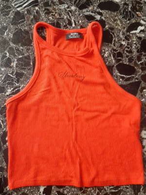 Ribbed sleeveless Strawberry NoL Bershka top like new, red