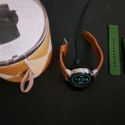 Motorola Moto 360 2nd Gen 46mm smartwatch like new