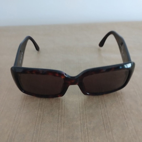 Genny sunglasses like new, brown with case