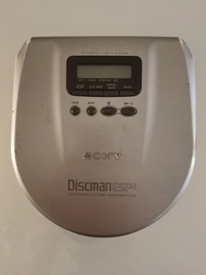 Sony Discman D-E155 portable CD player used with remote