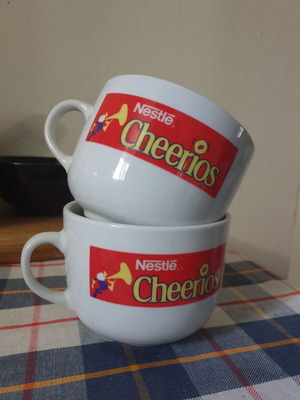 Cheerios vintage mugs large set of 2 like new